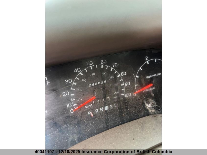 1999 Ford F350 VIN: 1FTWX33F2XEE25823 Lot: 40041107