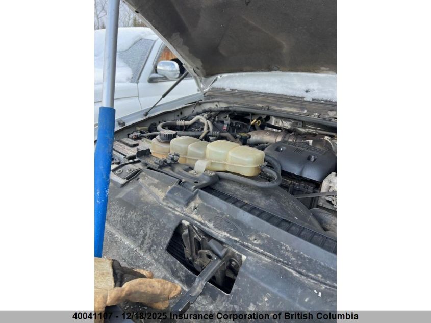 1999 Ford F350 VIN: 1FTWX33F2XEE25823 Lot: 40041107