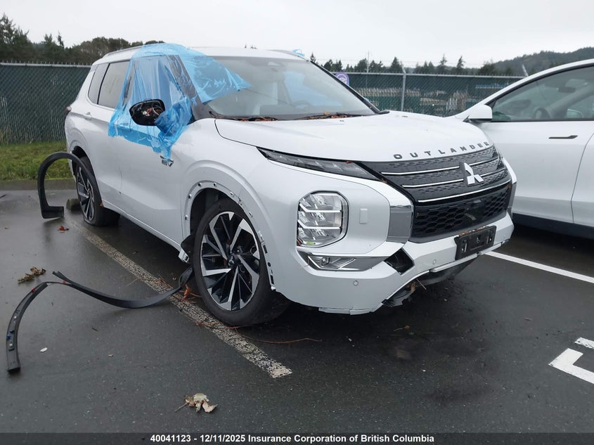 MITSUBISHI OUTLANDER SEL