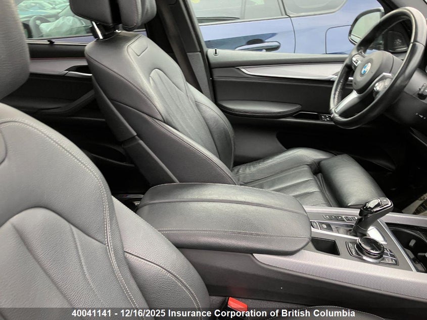 5UXKR0C35H0X77496 2017 BMW X5 photo no. 11