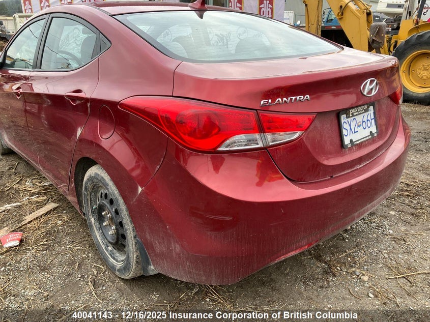 5NPDH4AE5DH401404 2013 HYUNDAI ELANTRA photo no. 24