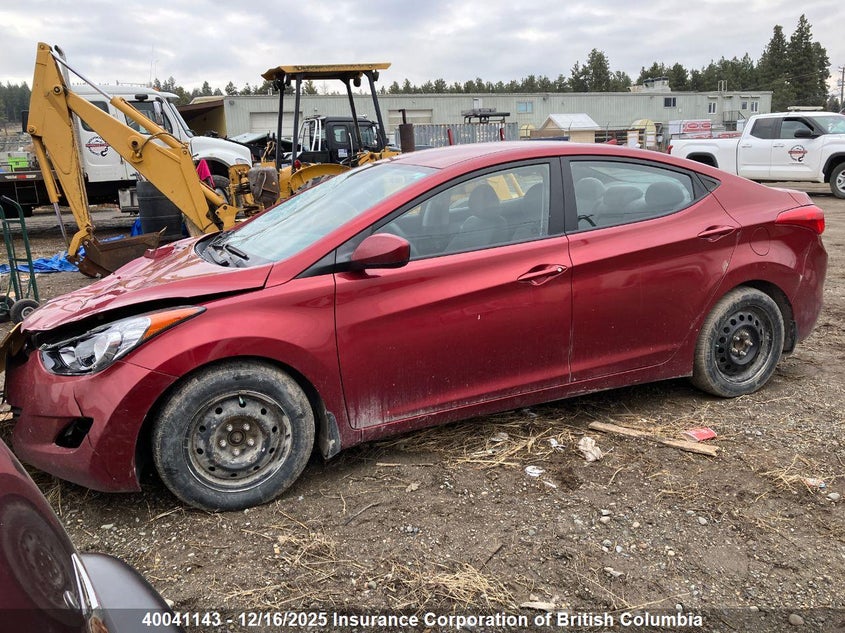 5NPDH4AE5DH401404 2013 HYUNDAI ELANTRA photo no. 2