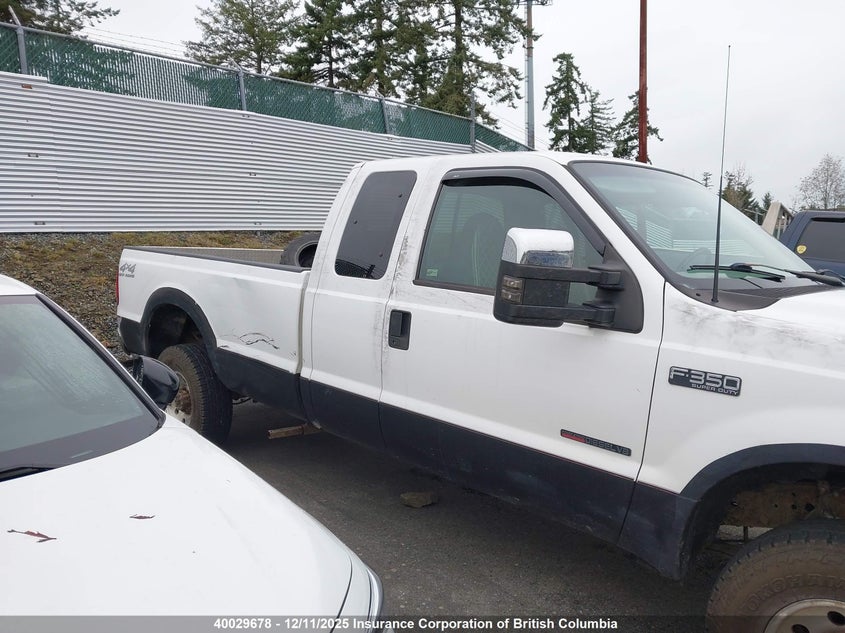 1FTSX31F6YEA96126 2000 FORD F350 photo no. 12