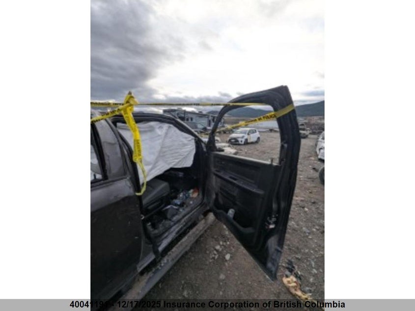 1C6RR7FG9KS661695 2019 RAM 1500 photo no. 12