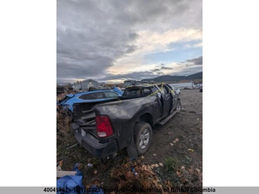 1C6RR7FG9KS661695 2019 RAM 1500 photo no. 19