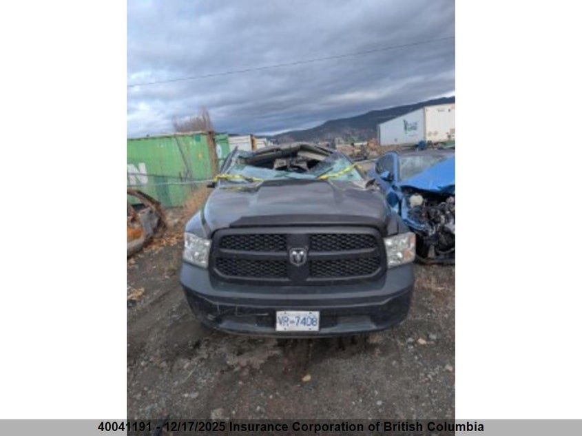 1C6RR7FG9KS661695 2019 RAM 1500 photo no. 4