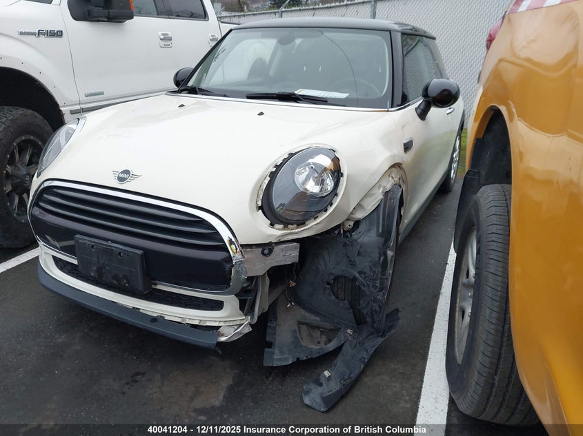 WMWXP5C54K2H30984 2019 MINI COOPER photo no. 2