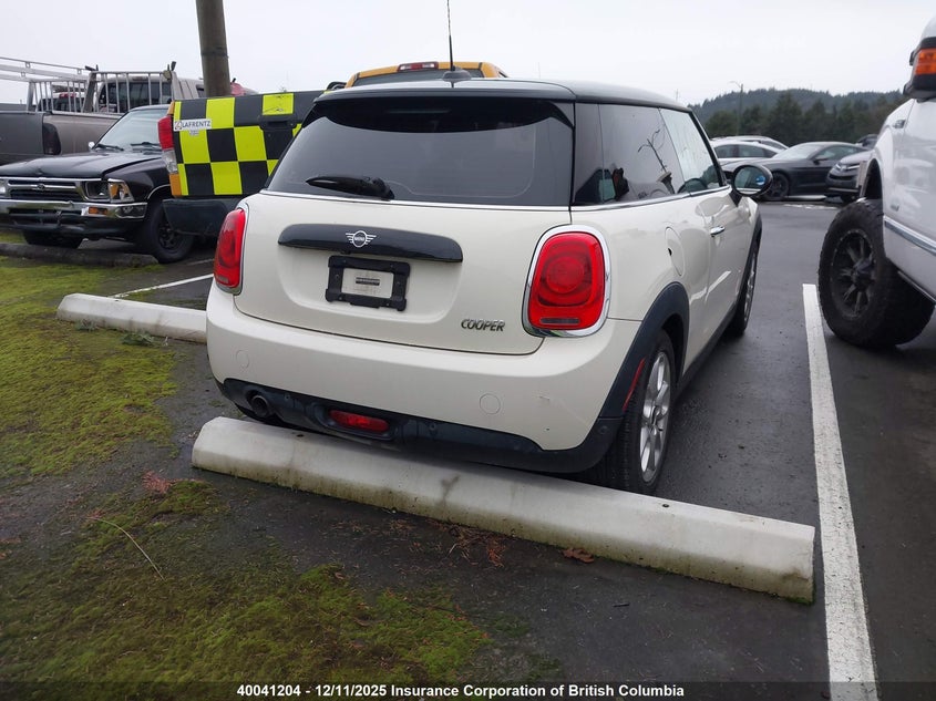 WMWXP5C54K2H30984 2019 MINI COOPER photo no. 4