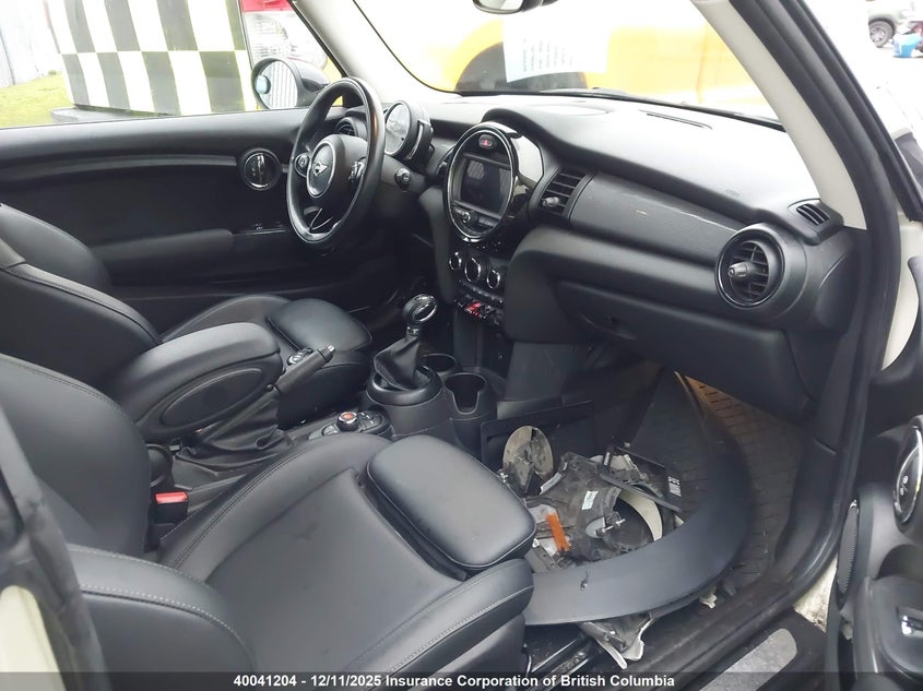 WMWXP5C54K2H30984 2019 MINI COOPER photo no. 5