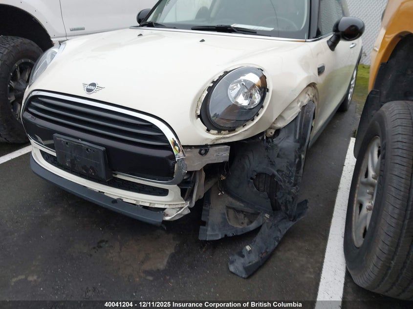 WMWXP5C54K2H30984 2019 MINI COOPER photo no. 6