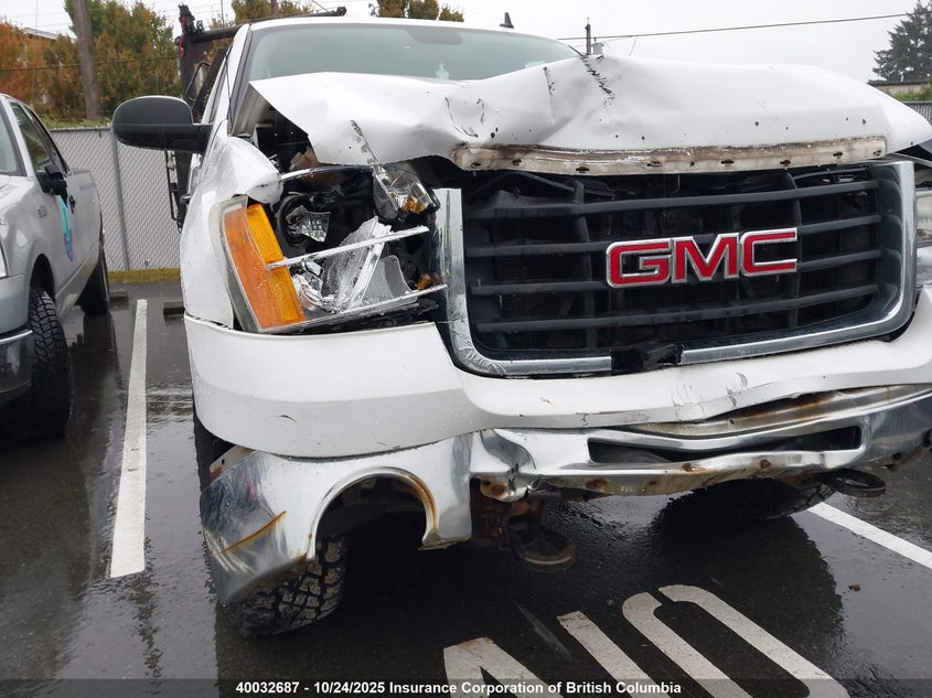 1GTHK29K28E118370 2008 GMC SIERRA photo no. 6