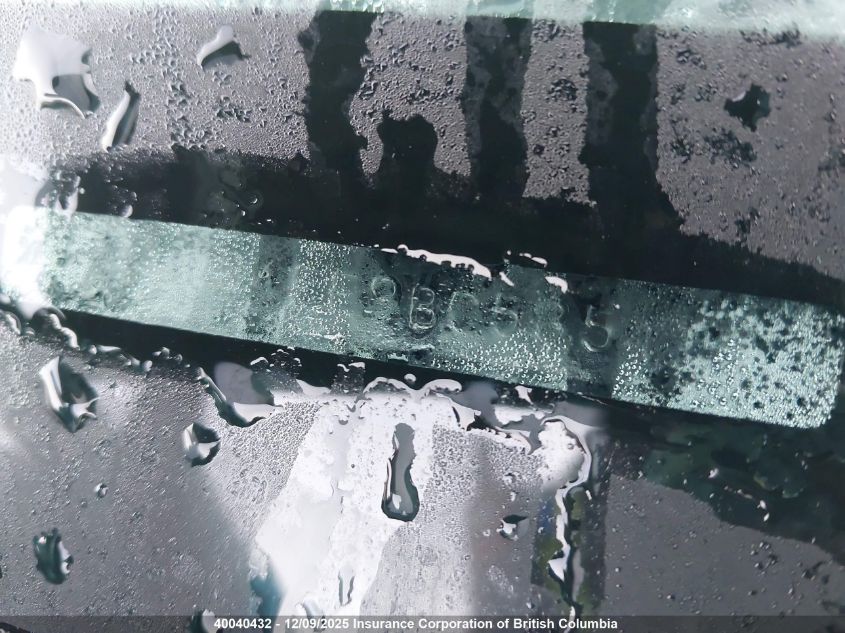 2011 Toyota Corolla S/Le VIN: 2T1BU4EE9BC585419 Lot: 40040432