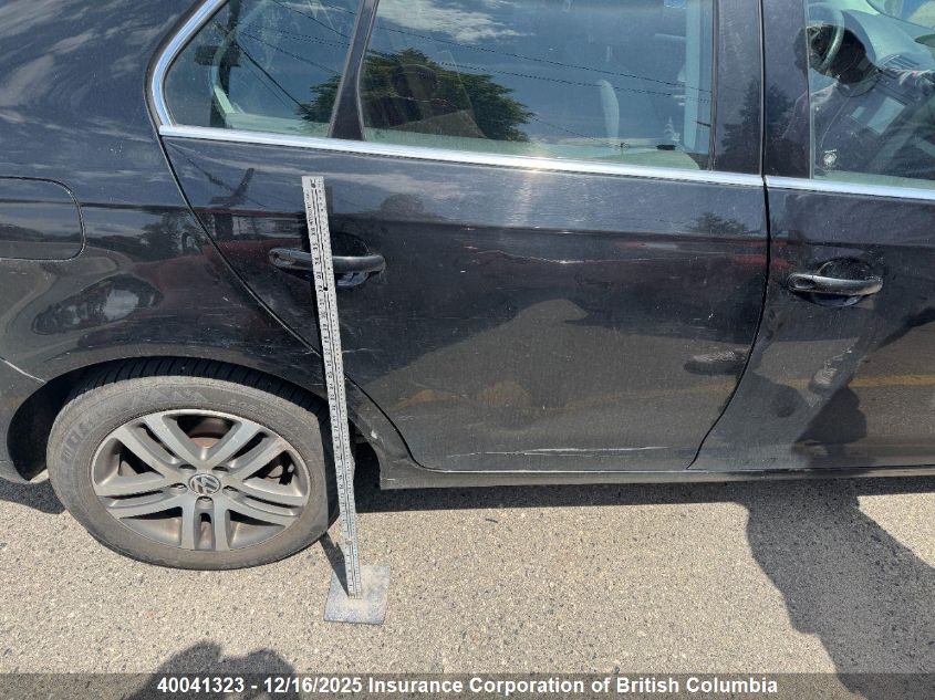 2006 Volkswagen Jetta VIN: 3VWSF31K96M828477 Lot: 40041323