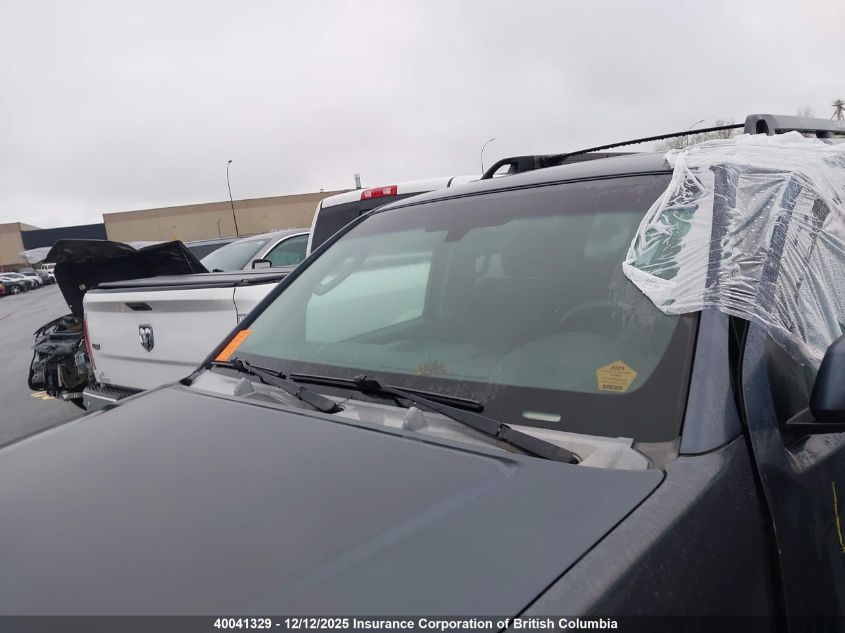 2007 Nissan Pathfinder Le/Se/Xe VIN: 5N1AR18W27C626307 Lot: 40041329