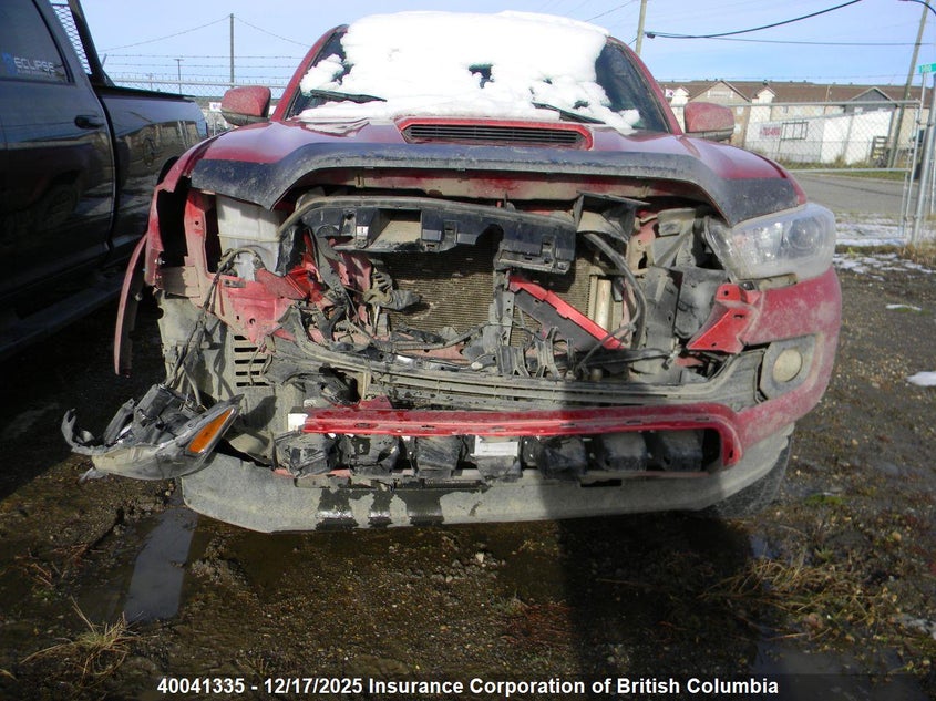 3TYDZ5BNXNT008239 2022 TOYOTA TACOMA photo no. 10