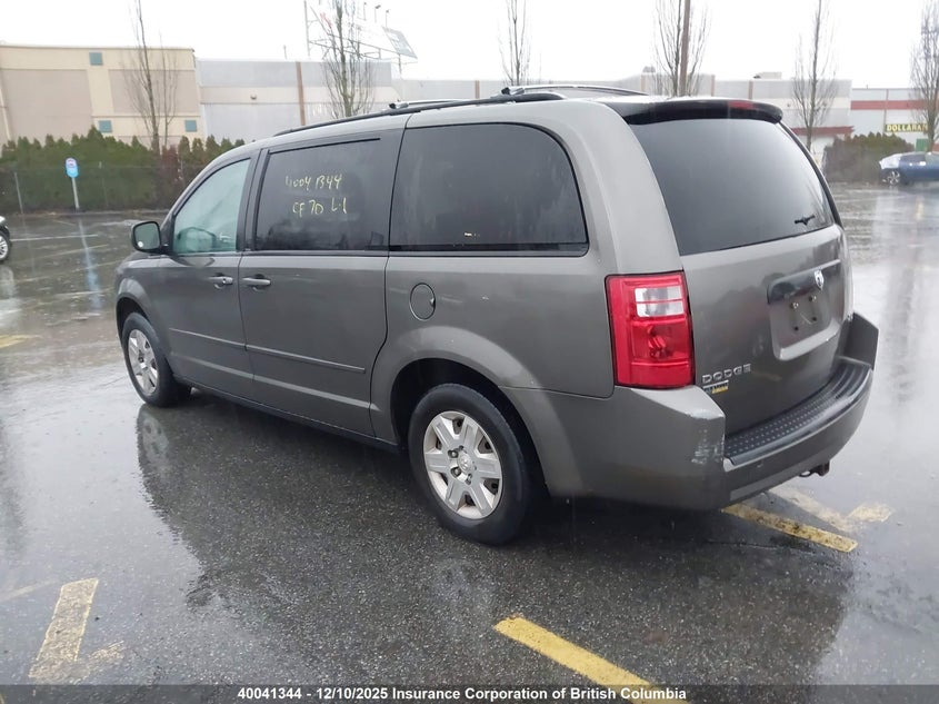 2D4RN4DE0AR190169 2010 DODGE CARAVAN photo no. 3
