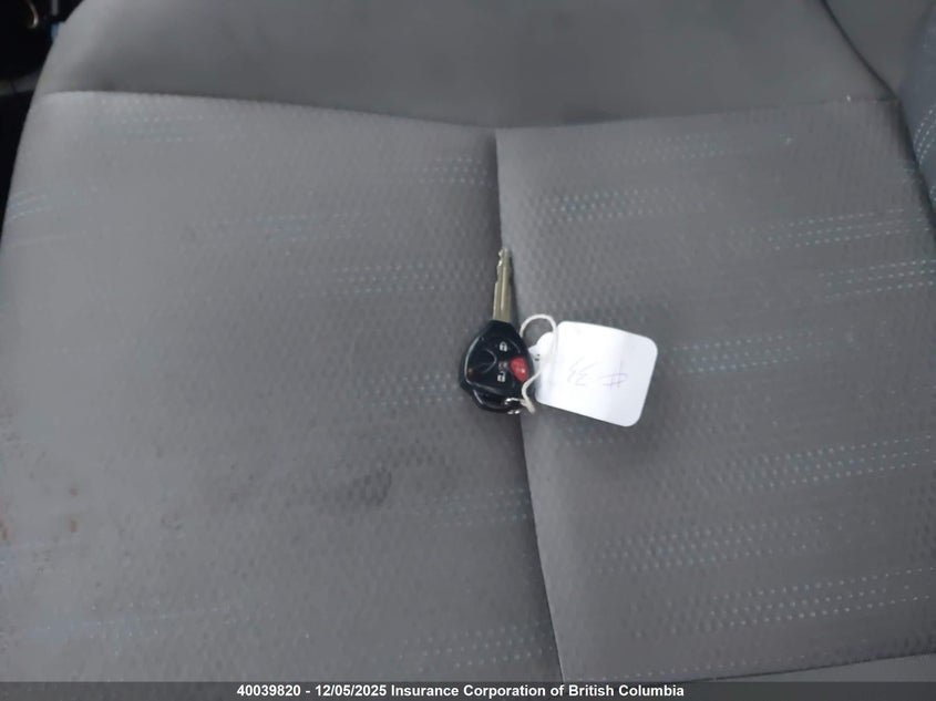 2T1KU4EE3CC794236 2012 TOYOTA MATRIX photo no. 11