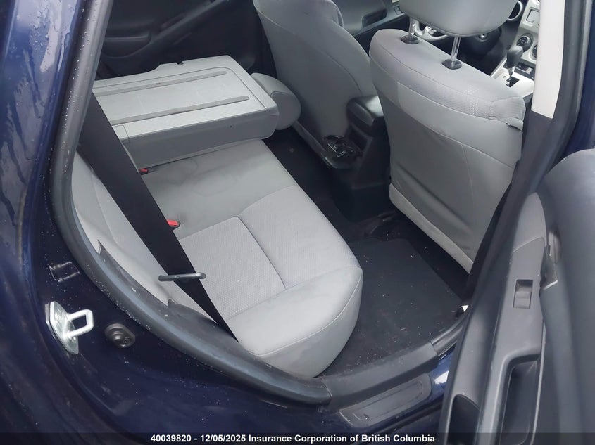 2T1KU4EE3CC794236 2012 TOYOTA MATRIX photo no. 8