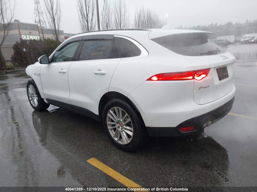 SADCK2FN8JA328580 2018 JAGUAR F-PACE photo no. 3
