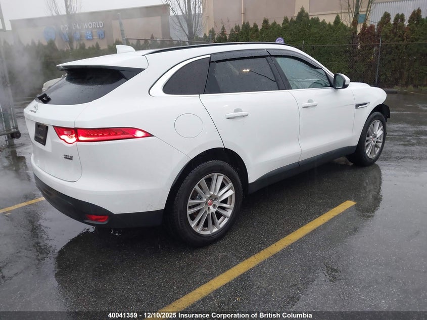 SADCK2FN8JA328580 2018 JAGUAR F-PACE photo no. 4