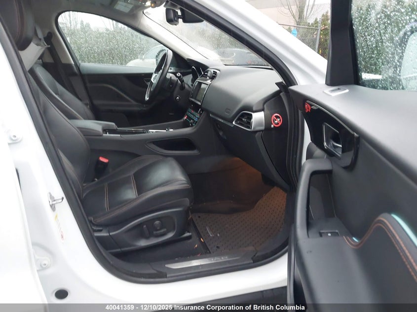 SADCK2FN8JA328580 2018 JAGUAR F-PACE photo no. 5