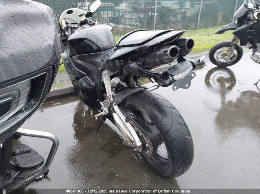JH2PC4056CK500009 2012 HONDA CBR photo no. 3