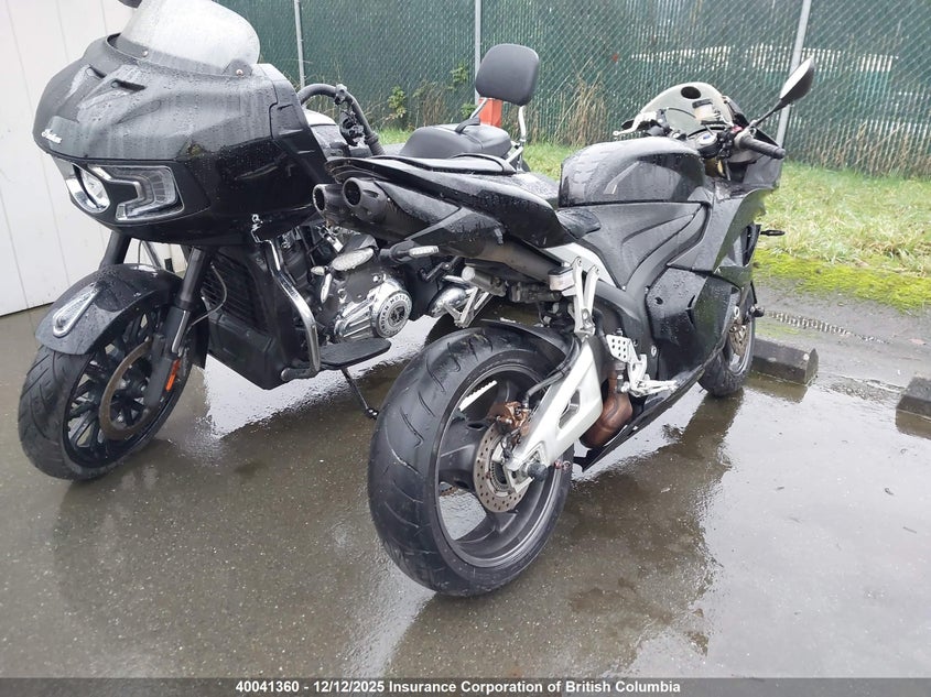 JH2PC4056CK500009 2012 HONDA CBR photo no. 4