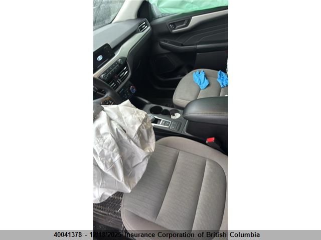 2021 Ford Escape S VIN: 1FMCU9F62MUA76377 Lot: 40041378