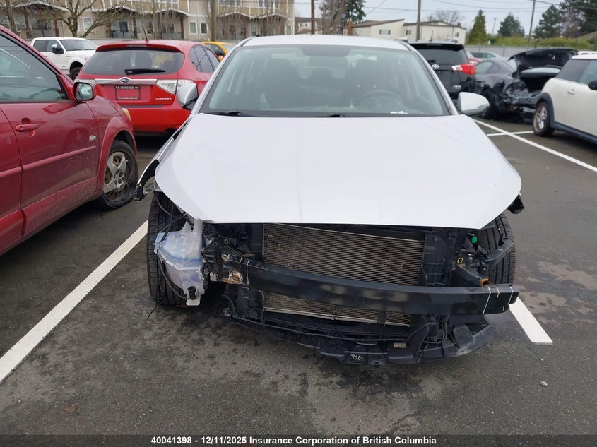 KMHD84LFXKU876552 2019 HYUNDAI ELANTRA photo no. 12