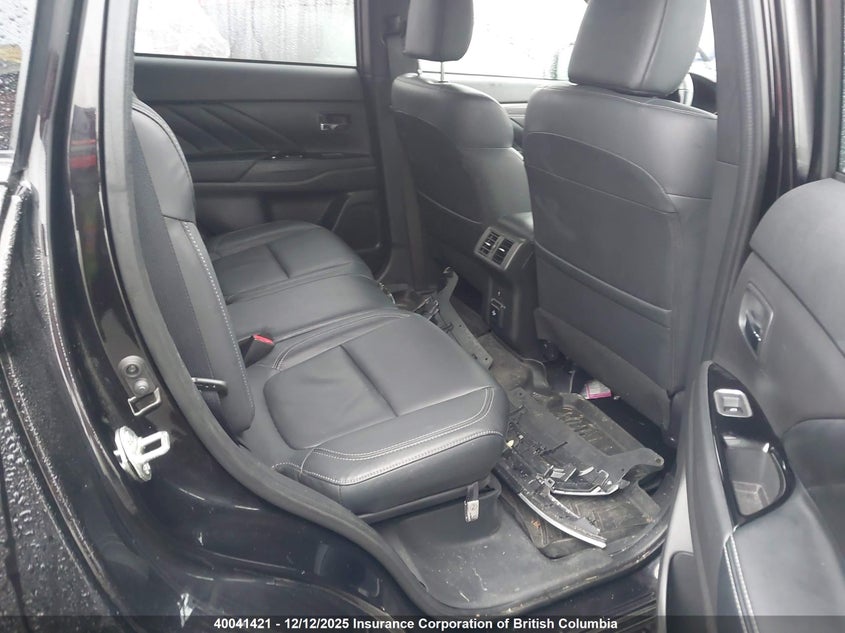 JA4J24A52LZ606720 2020 MITSUBISHI OUTLANDER photo no. 8