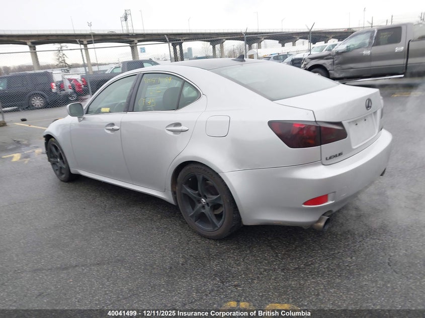 JTHBK262372027214 2007 LEXUS IS photo no. 3
