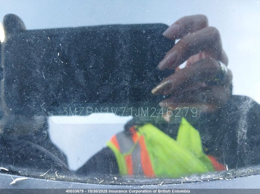 2018 Mazda 3 Gs VIN: 3MZBN1V71JM246279 Lot: 40033679