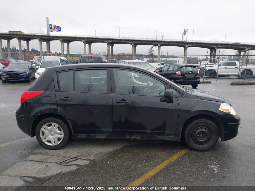 3N1BC1CP0BL373739 2011 NISSAN VERSA photo no. 13