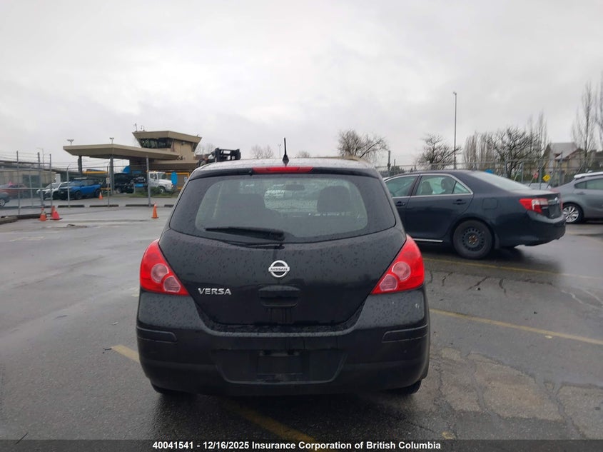 3N1BC1CP0BL373739 2011 NISSAN VERSA photo no. 16