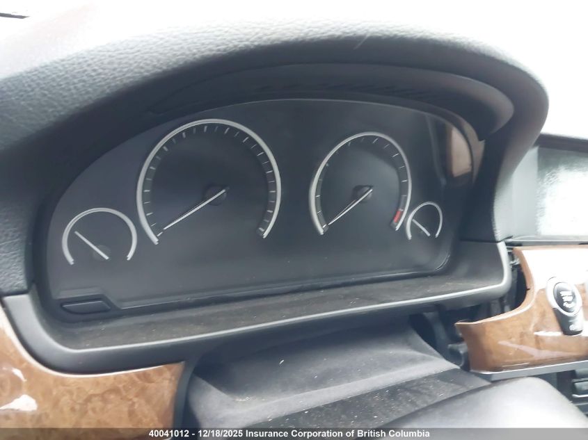 2013 BMW 528 Xi VIN: WBAXH5C53DDW12751 Lot: 40041012