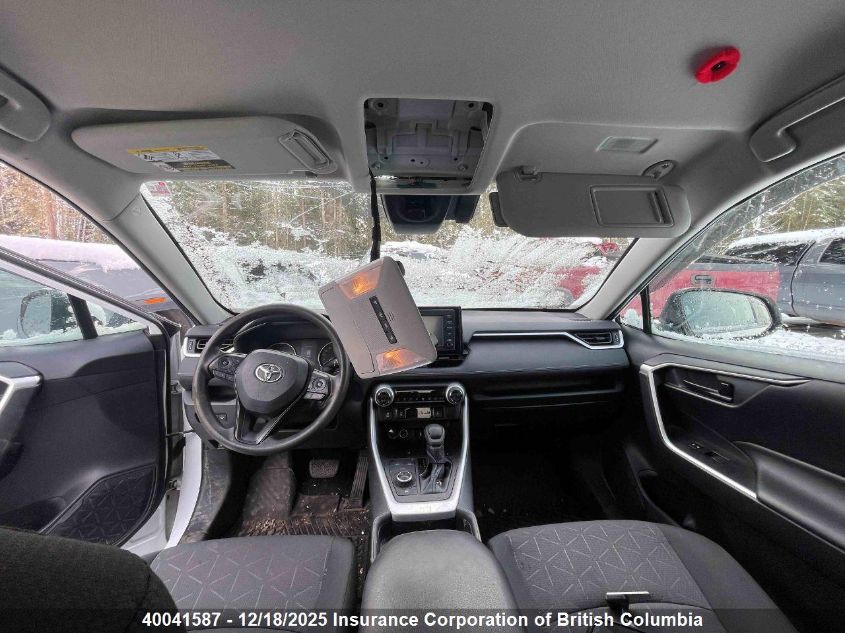 2019 Toyota Rav4 VIN: 2T3BWRFV0KW030631 Lot: 40041587