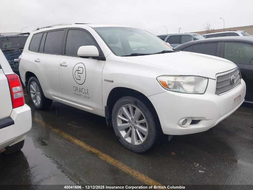 TOYOTA HIGHLANDER LIMITED