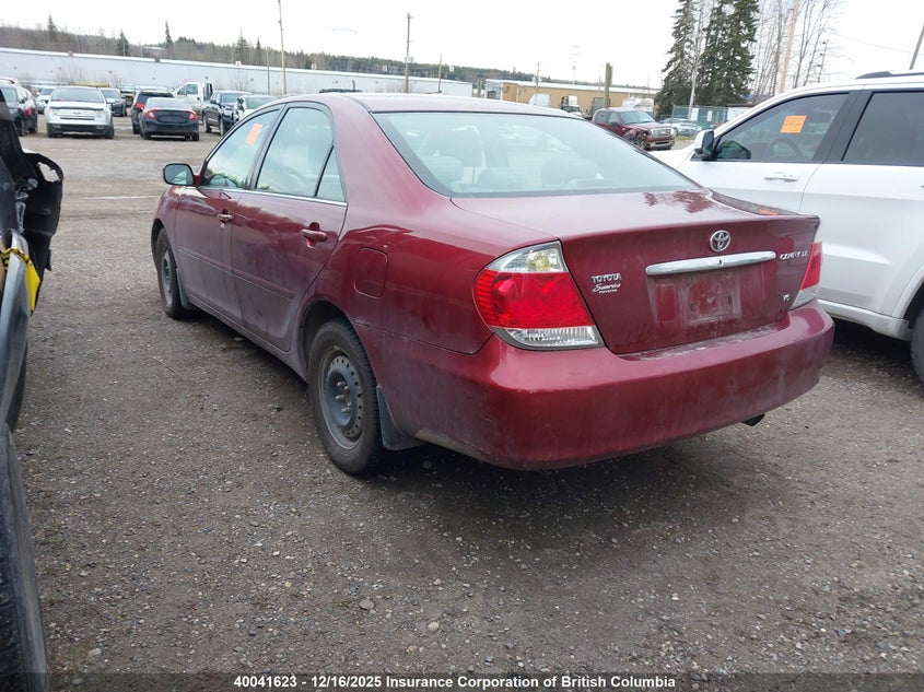 4T1BF32K55U107984 2005 TOYOTA CAMRY photo no. 3