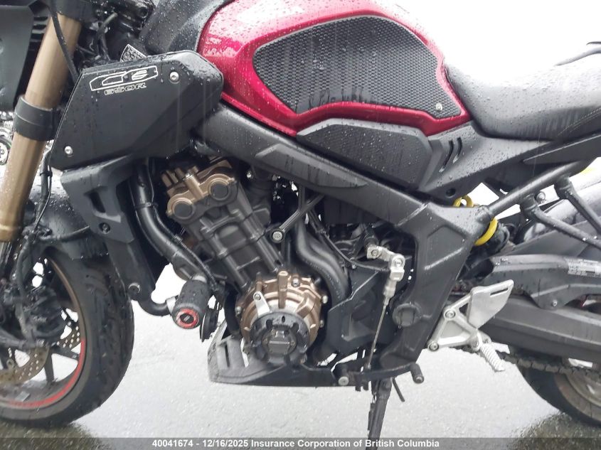 MLHRH026XK5000057 2019 HONDA CB photo no. 9