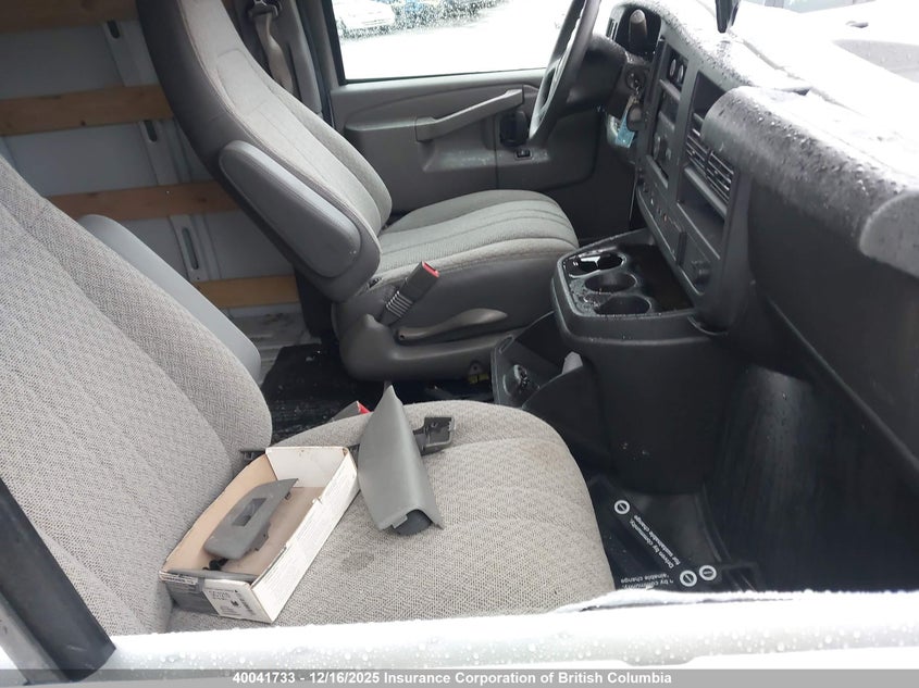 1GCWGAFP2R1277885 2024 CHEVROLET EXPRESS photo no. 5