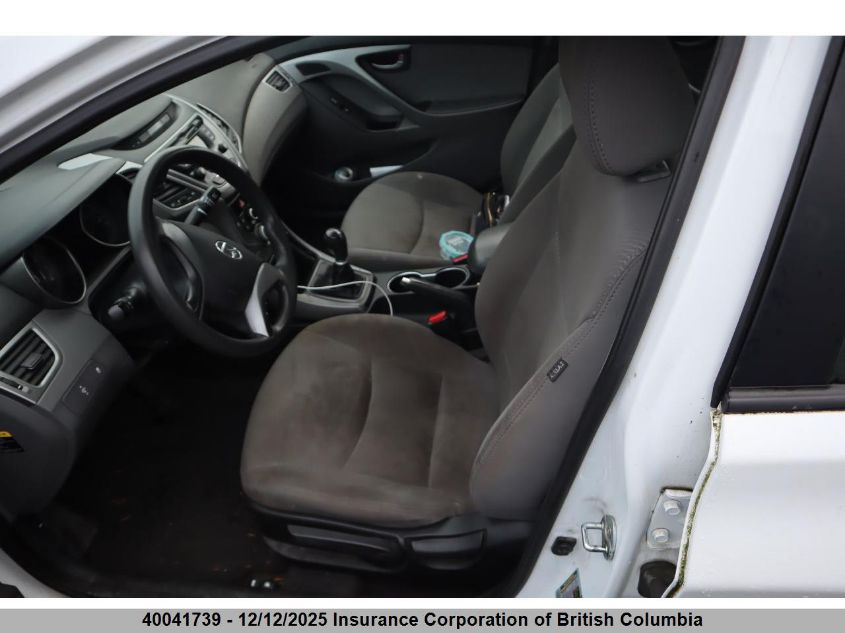 2016 Hyundai Elantra Se/Sport/Limited VIN: 5NPDH4AE9GH675628 Lot: 40041739