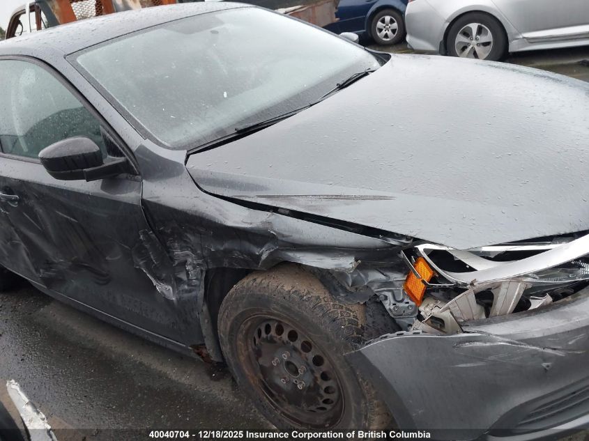 2011 Volkswagen Jetta S VIN: 3VW2K7AJ2BM366560 Lot: 40040704