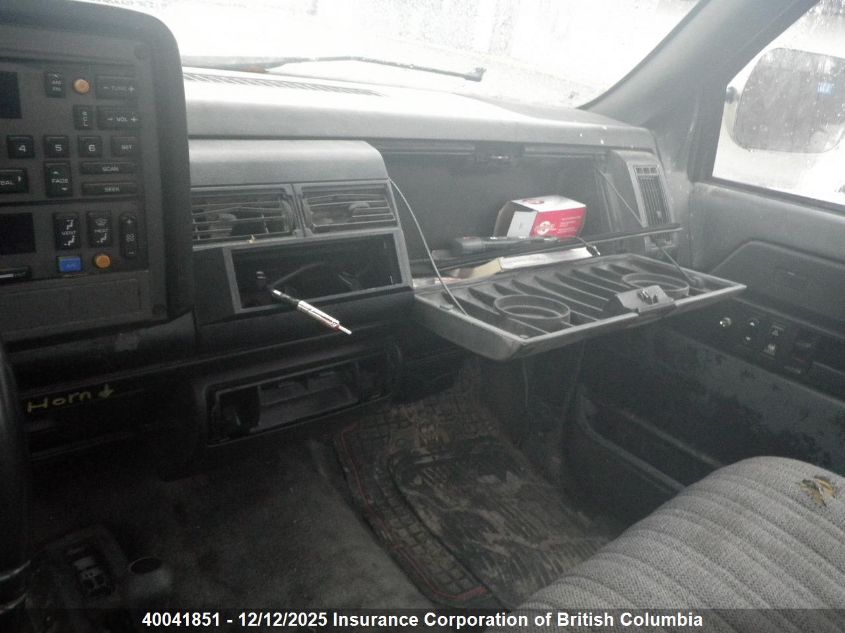 2GTDK14K2K1550045 1989 GMC SIERRA photo no. 18