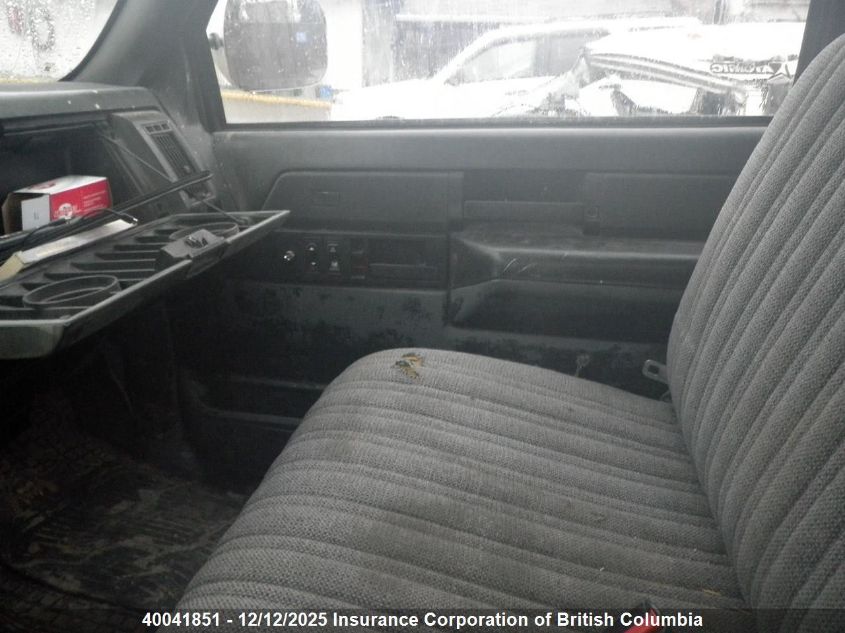 2GTDK14K2K1550045 1989 GMC SIERRA photo no. 24