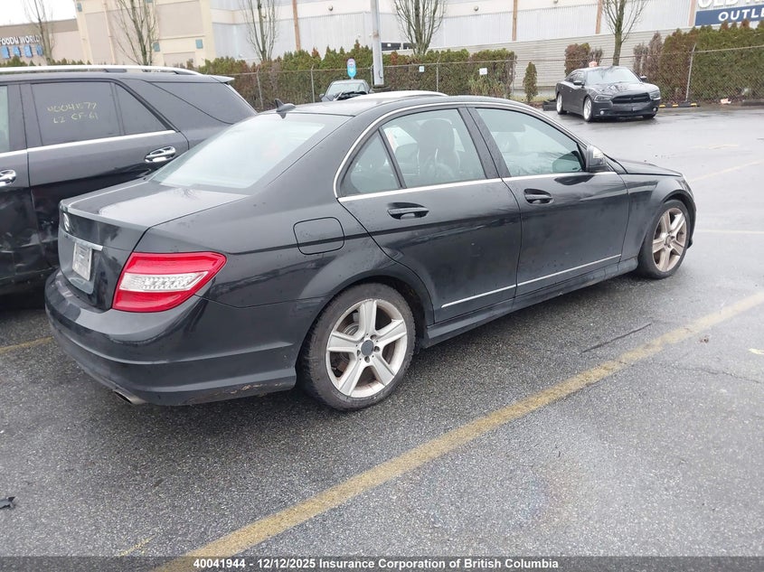 WDDGF81X59F220841 2009 MERCEDES-BENZ C-KLASSE photo no. 4