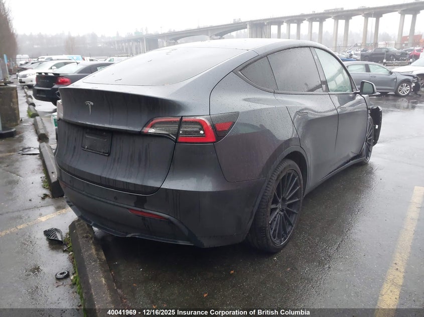 5YJYGDEDXMF120834 2021 TESLA MODEL Y photo no. 4
