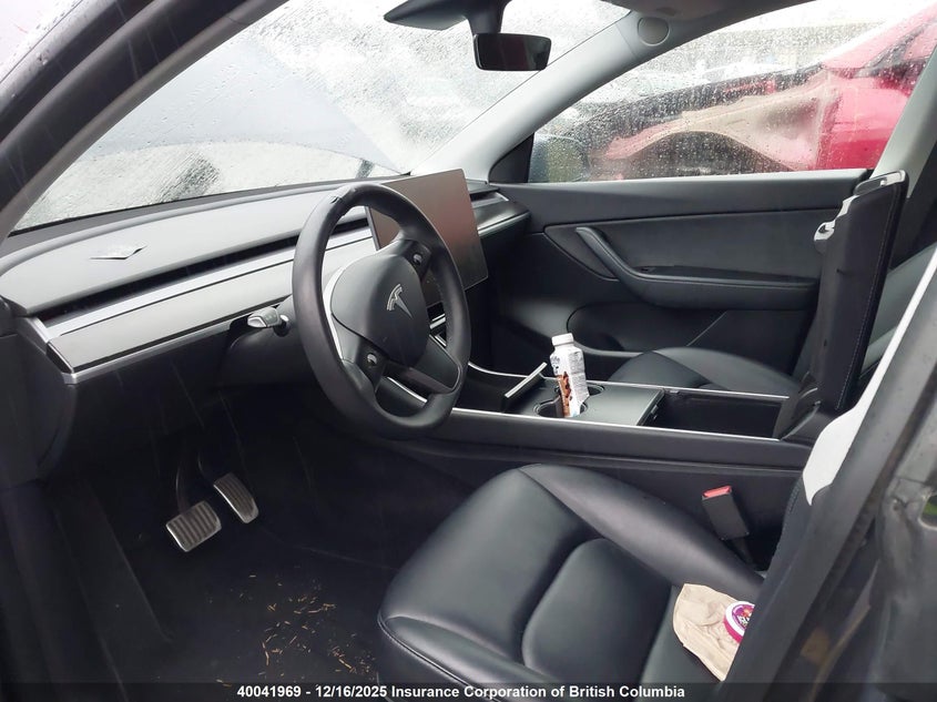 5YJYGDEDXMF120834 2021 TESLA MODEL Y photo no. 5