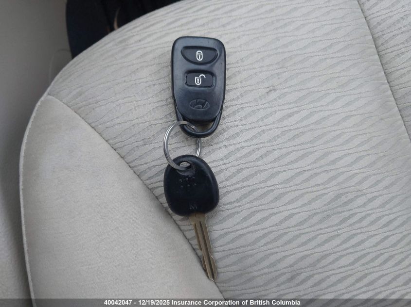 2009 Hyundai Santa Fe Gl VIN: 5NMSG73E59H303535 Lot: 40042047