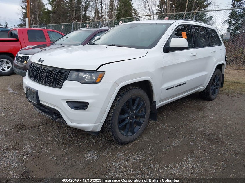 1C4RJFAG2JC405117 2018 JEEP GRAND CHEROKEE photo no. 2