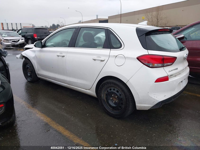 KMHH35LE5JU068069 2018 HYUNDAI ELANTRA photo no. 3